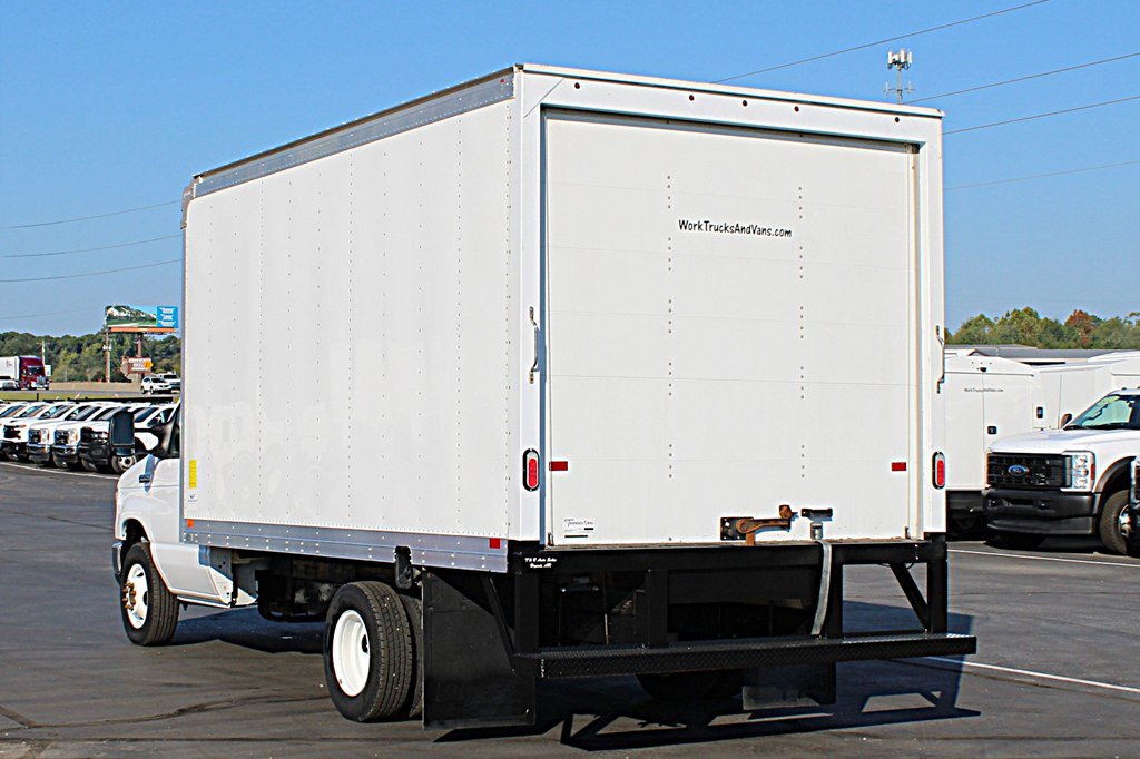 Used 2023 Ford E-350 and Econoline 350 Super Duty w/ Power Windows & Locks Group RWD image 4