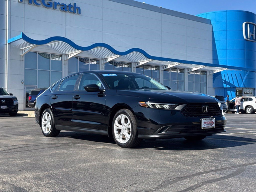 Certified 2025 Honda Accord LX image 3