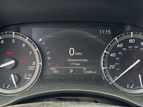 Used 2020 Toyota Highlander XLE image 21