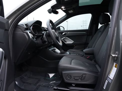 Used 2022 Audi Q3 2.0T Premium Plus image 17