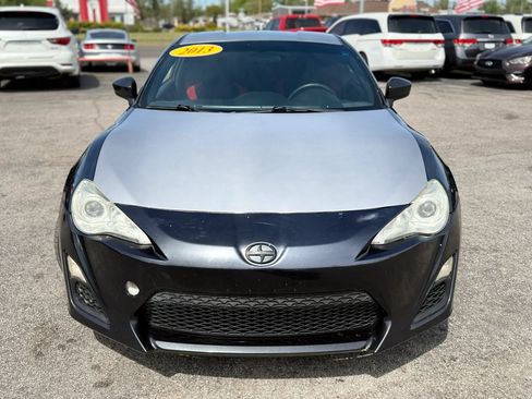 Used 2013 Scion FR-S RWD image 11