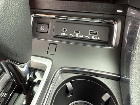 New 2026 Subaru Ascent Limited image 33