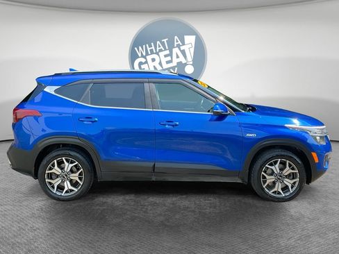 Used 2021 Kia Seltos EX AWD/4WD image 2