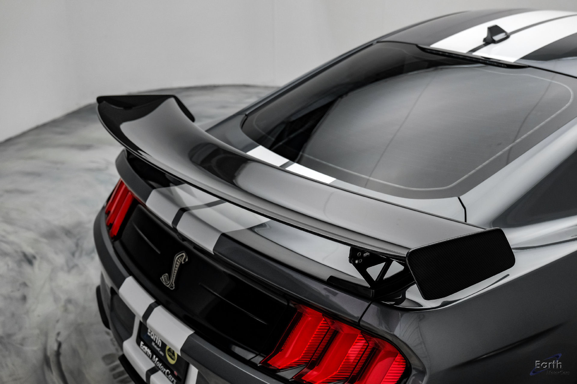 Used 2021 Ford Mustang Shelby GT500 w/ Carbon Fiber Track Pack RWD image 19