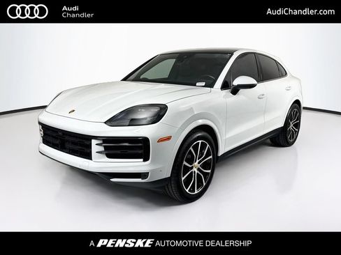 Used 2024 Porsche Cayenne Coupe AWD/4WD image 1