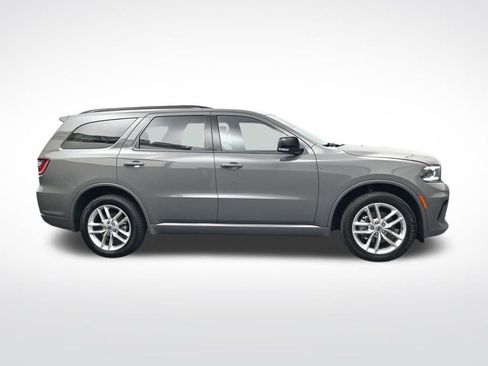 Used 2024 Dodge Durango GT image 3