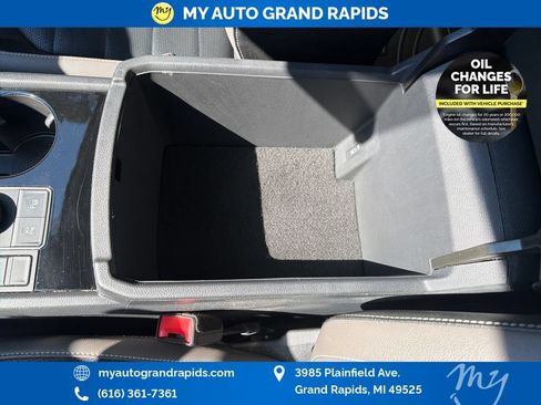Used 2023 Volkswagen Atlas SEL Premium AWD/4WD image 26