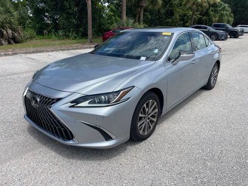 Used 2023 Lexus ES 350 w/ Premium Package FWD image 5