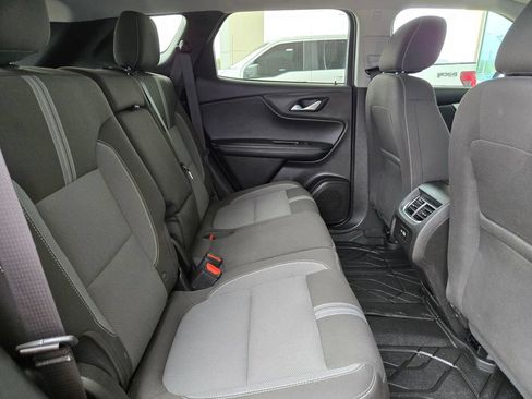 Used 2024 Chevrolet Blazer LT w/ Convenience Package FWD image 21
