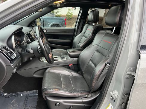 Used 2021 Jeep Grand Cherokee Trailhawk w/ Trailhawk Luxury Group AWD/4WD image 22