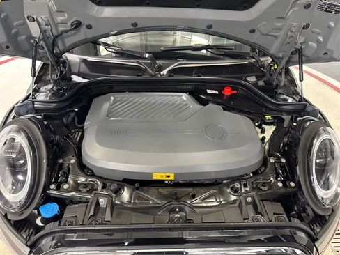 Used 2023 MINI Cooper SE image 11