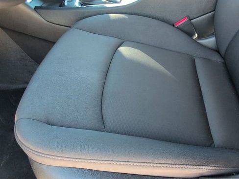 Used 2023 Chevrolet Malibu LT FWD image 12