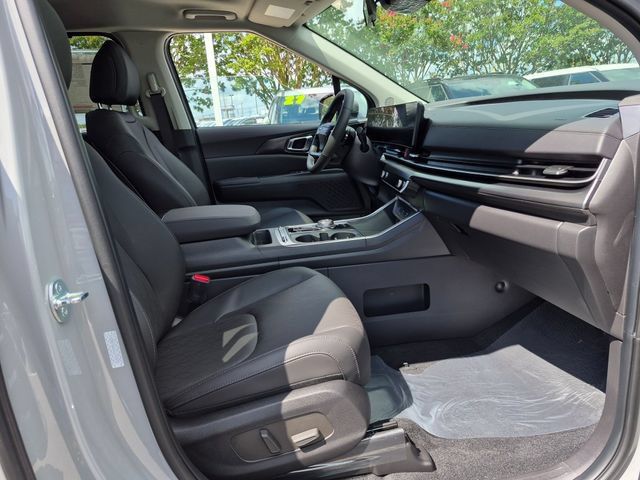 New 2027 Kia Carnival SX w/ Dark Edition Package FWD image 29