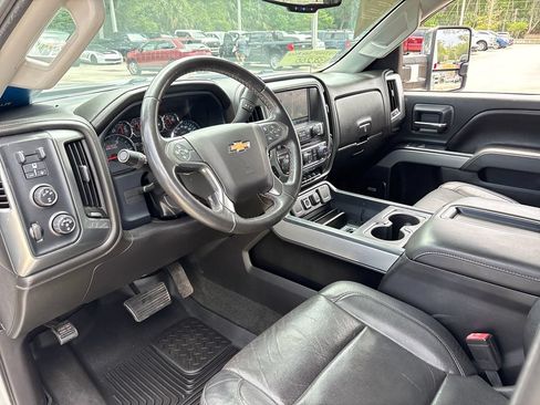 Used 2015 Chevrolet Silverado 2500 LTZ w/ Duramax Plus Package AWD/4WD image 5