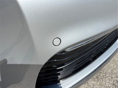 Used 2019 BMW 740i image 14