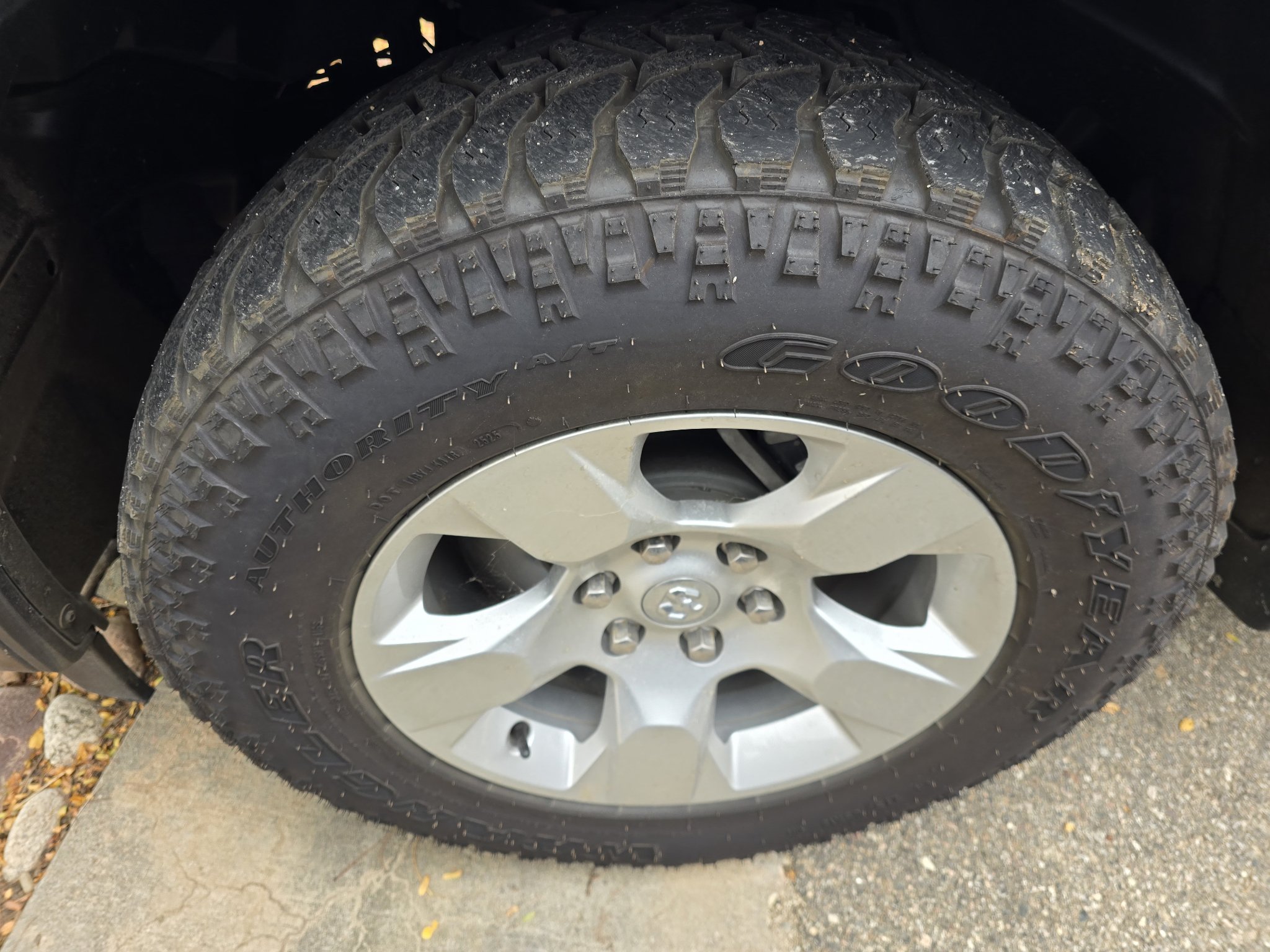 Used 2025 RAM 1500 Tradesman AWD/4WD image 8