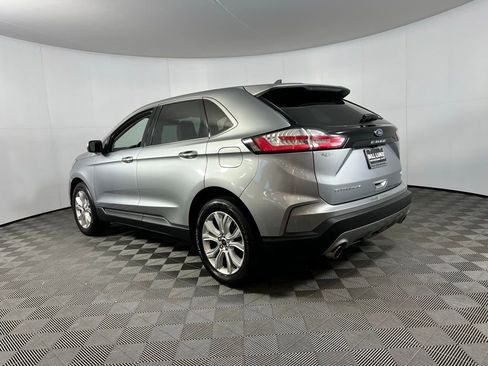 Used 2024 Ford Edge Titanium image 10
