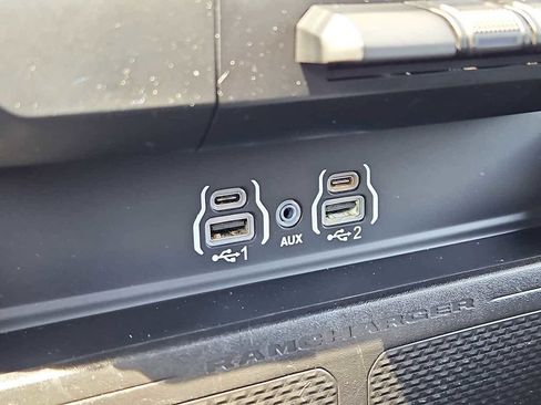 Used 2025 RAM 1500 Big Horn AWD/4WD image 18
