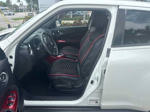 Used 2016 Nissan Juke SL FWD image 2