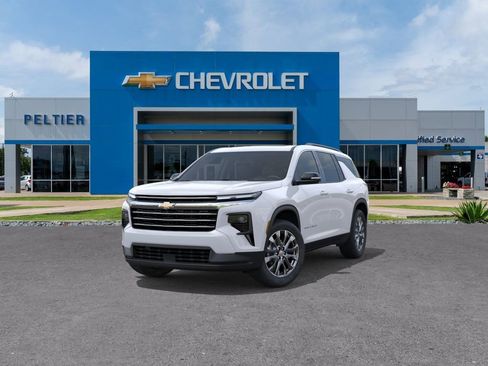 New 2026 Chevrolet Traverse LT w/ Sun and Wheel Package image 8