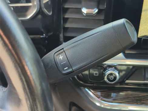 Used 2022 GMC Sierra 1500 Elevation image 15