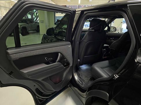 New 2026 Land Rover Range Rover Sport Dynamic SE AWD/4WD image 16