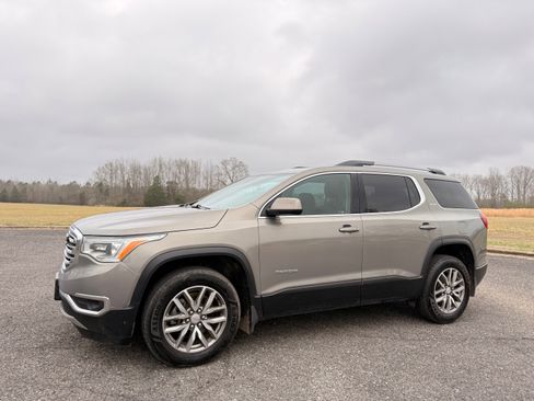 Used 2019 GMC Acadia SLE w/ Driver Alert Package I image 1