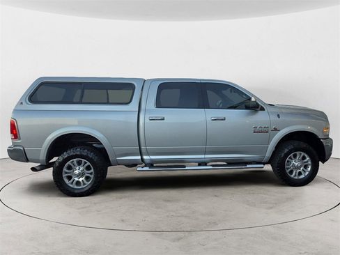 Used 2016 RAM 2500 Laramie image 6