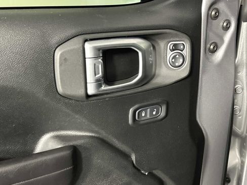 Used 2020 Jeep Gladiator Sport w/ Quick Order Package 24S image 10