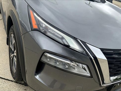 Certified 2023 Nissan Rogue SV image 36