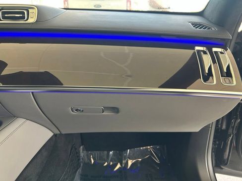 Used 2023 Mercedes-Benz S 580 4MATIC Sedan image 24