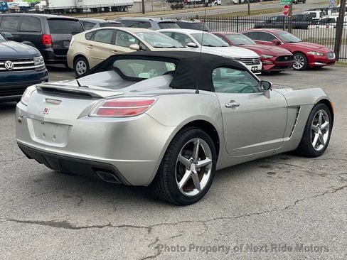 Used 2007 Saturn Sky image 6