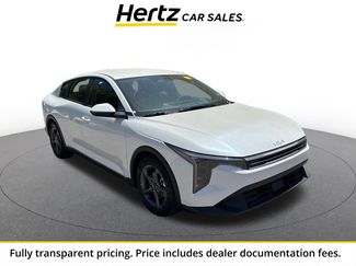 Used 2025 Kia K4 FWD video 1
