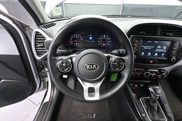Used 2020 Kia Soul LX FWD image 19