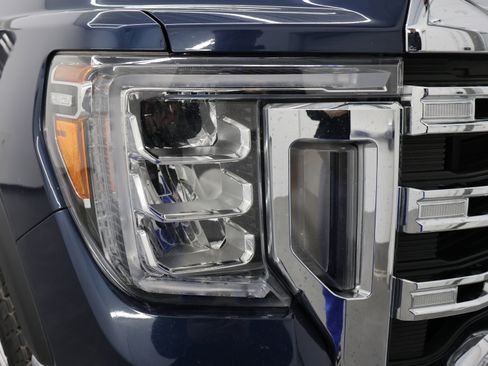 Used 2021 GMC Sierra 2500 SLE w/ X31 Off-Road Package AWD/4WD image 21