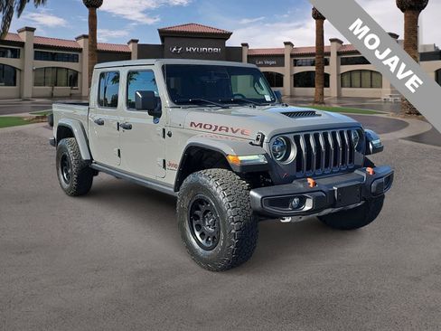 Used 2021 Jeep Gladiator Mojave image 2