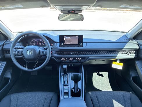 Certified 2025 Honda Accord LX image 16
