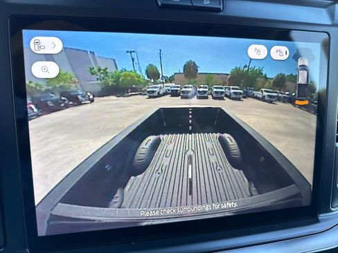 New 2026 Ford F250 Lariat w/ Black Appearance Package image 27