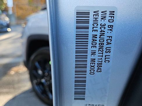 New 2026 Jeep Compass Latitude image 16