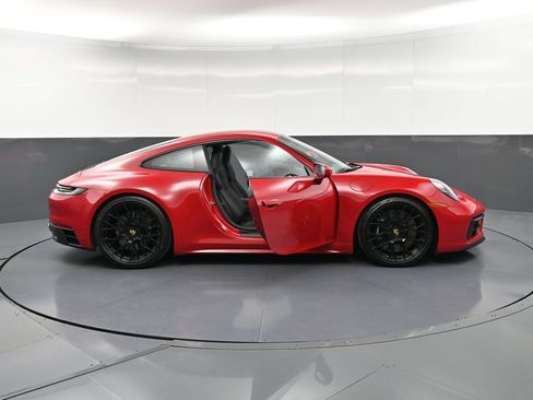 Used 2024 Porsche 911 Carrera GTS RWD image 35