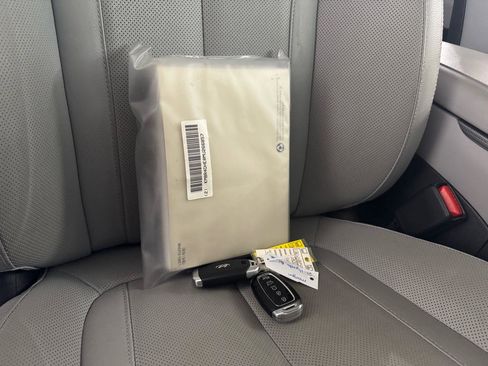 Used 2021 Hyundai Palisade SEL w/ Premium Package image 46