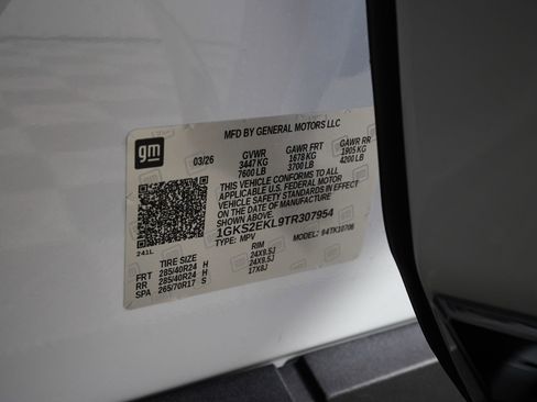 Used 2026 GMC Yukon Denali Ultimate AWD/4WD image 40