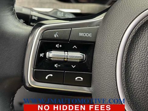 Used 2023 Kia Sorento S AWD/4WD image 41