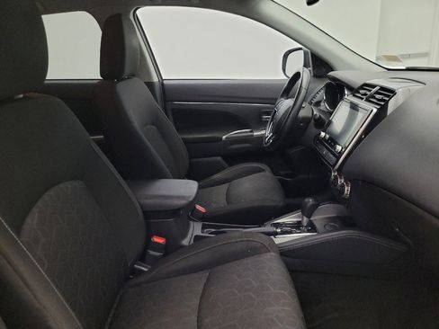 Used 2021 Mitsubishi Outlander Sport SE FWD image 21