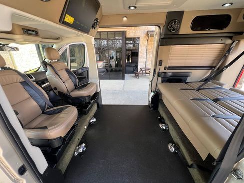 Used 2020 RAM ProMaster 2500 w/ RV Ready Prep Package image 85