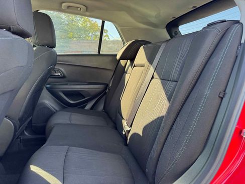 Used 2015 Chevrolet Trax LT w/ LPO, Cargo Package image 23