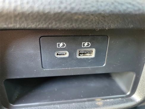 Used 2023 INFINITI QX55 Essential image 16