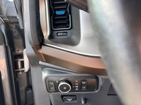 Used 2023 Ford Bronco Outer Banks image 23