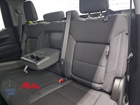 Used 2024 GMC Sierra 1500 Elevation image 19