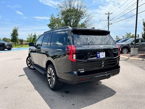 New 2027 Ford Expedition Platinum AWD/4WD image 4